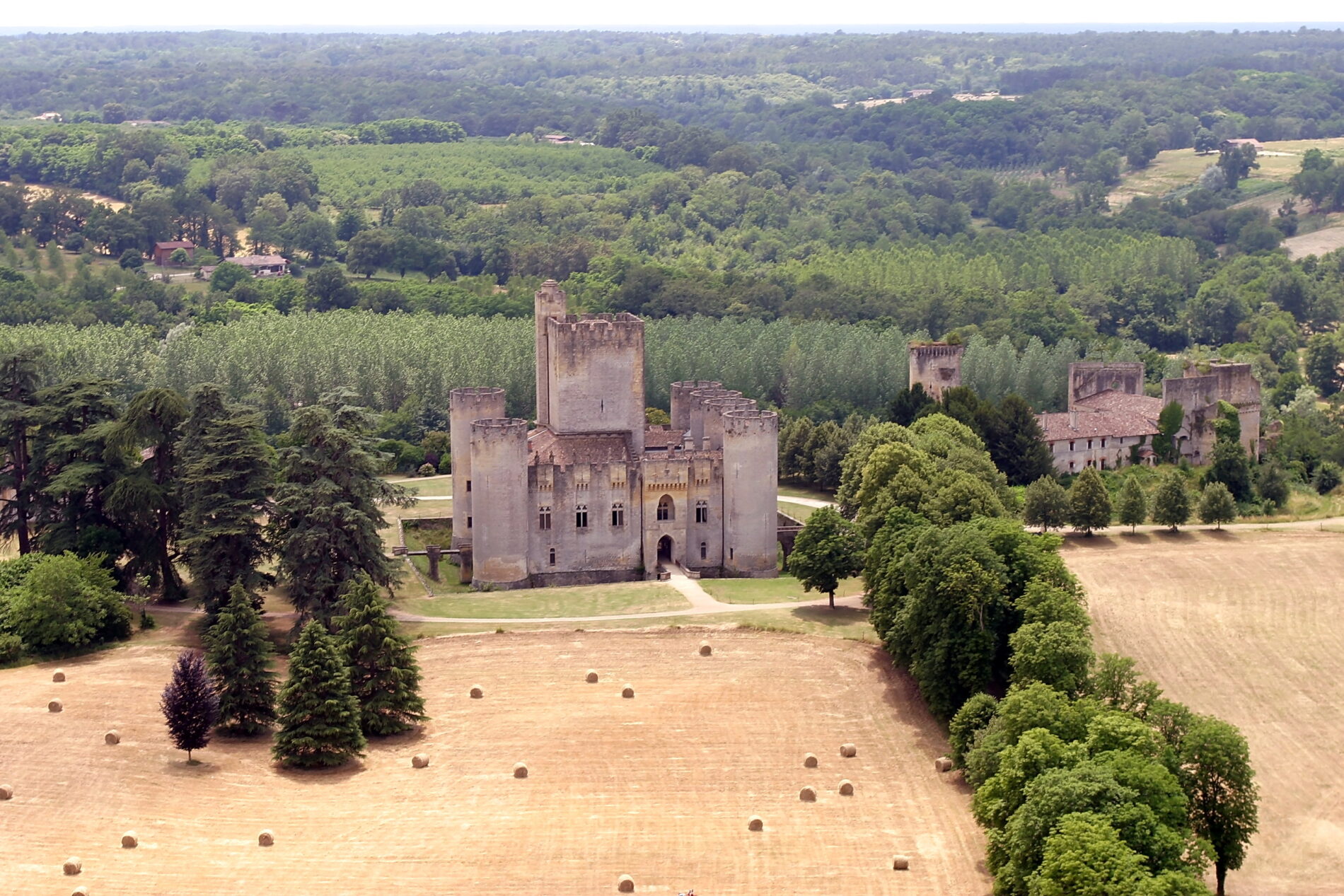 Château de Roquetaillade MAZÈRES Sud-Gironde