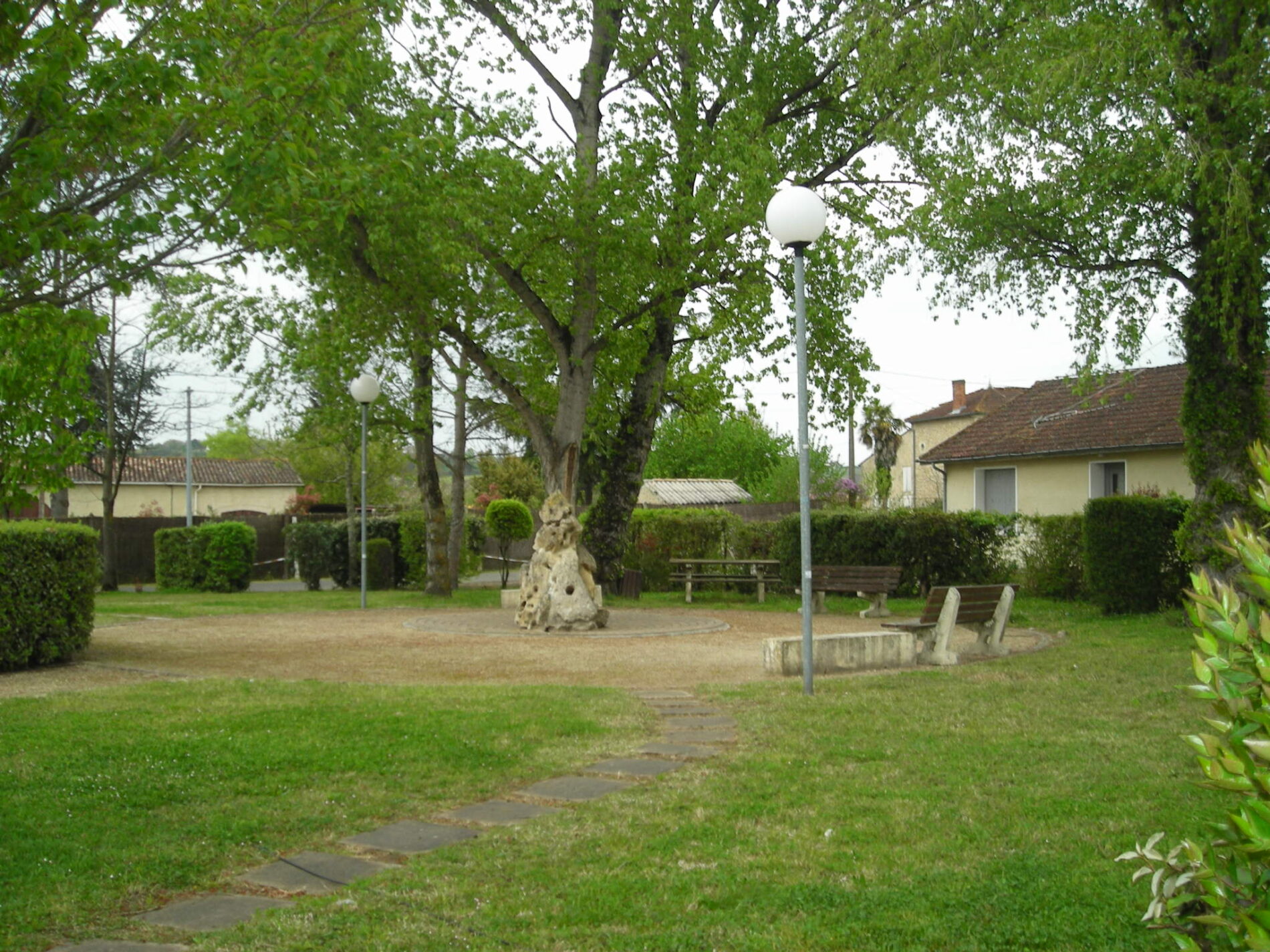 Aire de pique-nique de Saint-Maixant