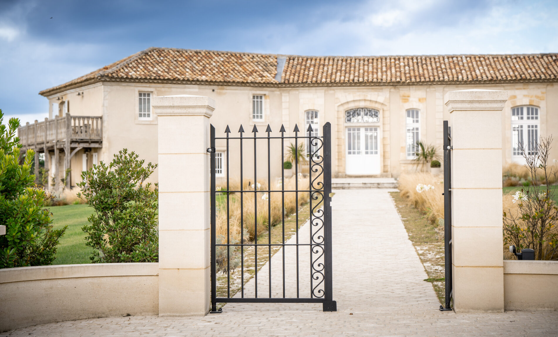 Château La Garde - chartreuse entrée